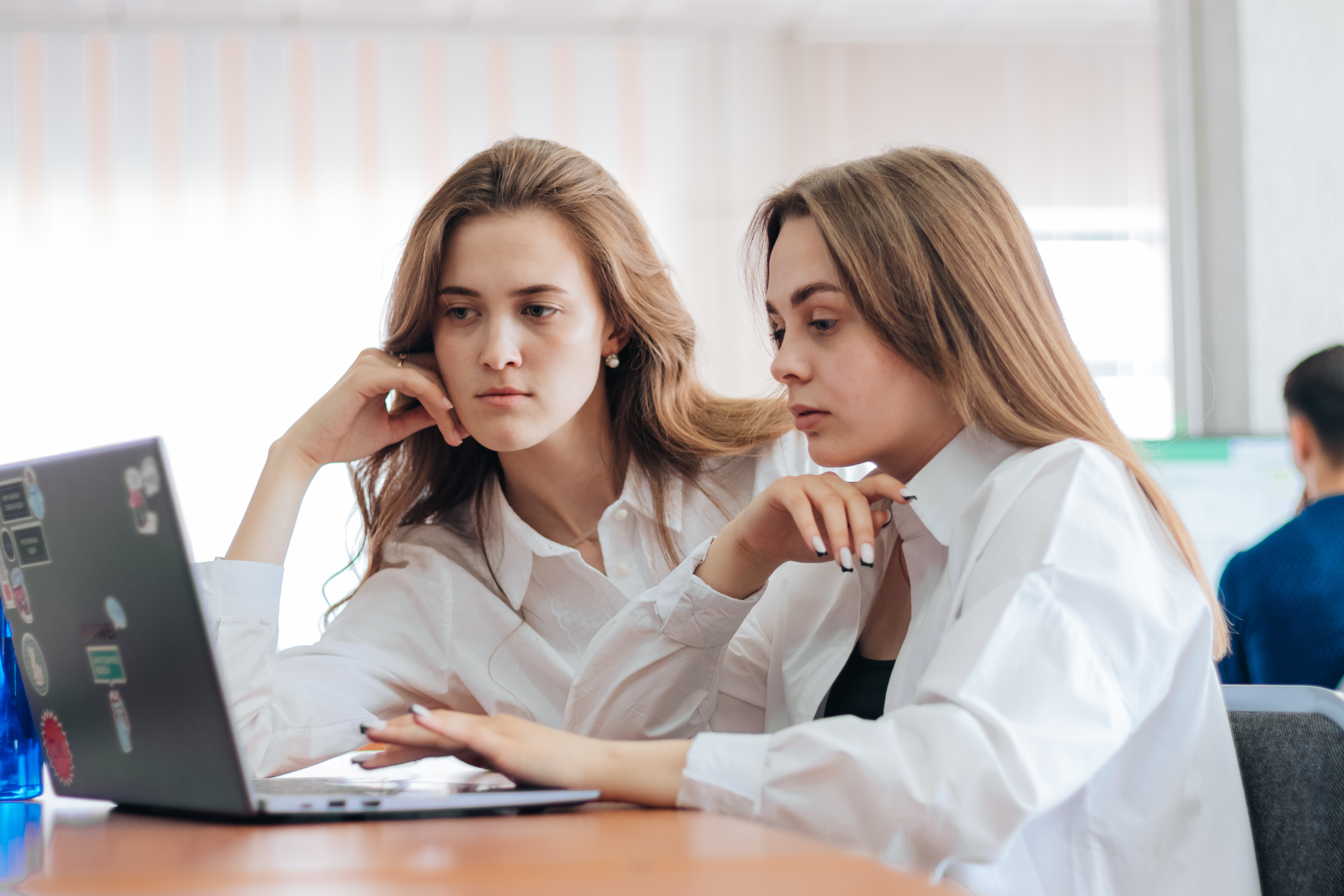 ������������� ��������� � ��������� ������� ������