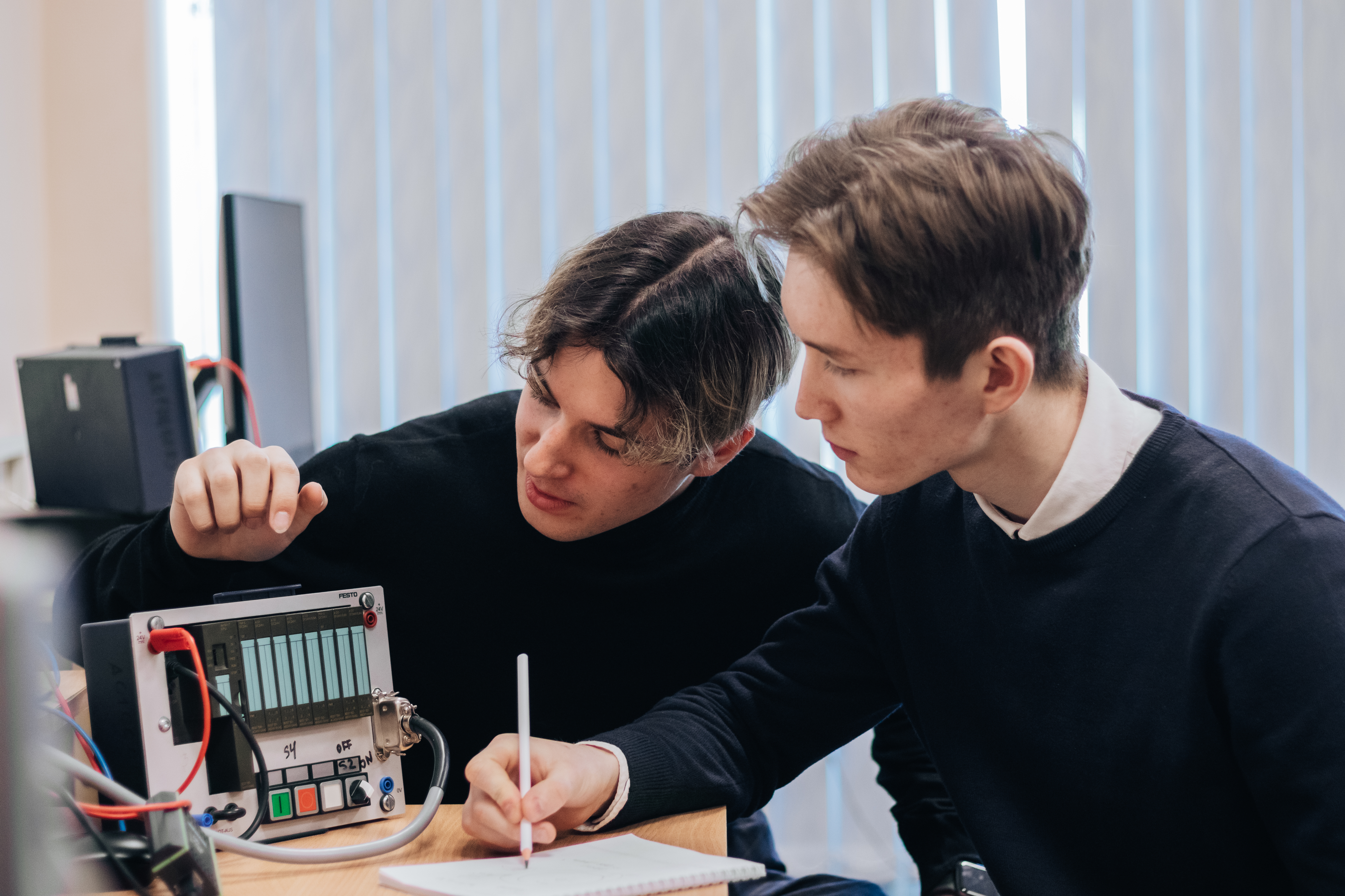 ������������������ ������� ��������� ���������� � ����������