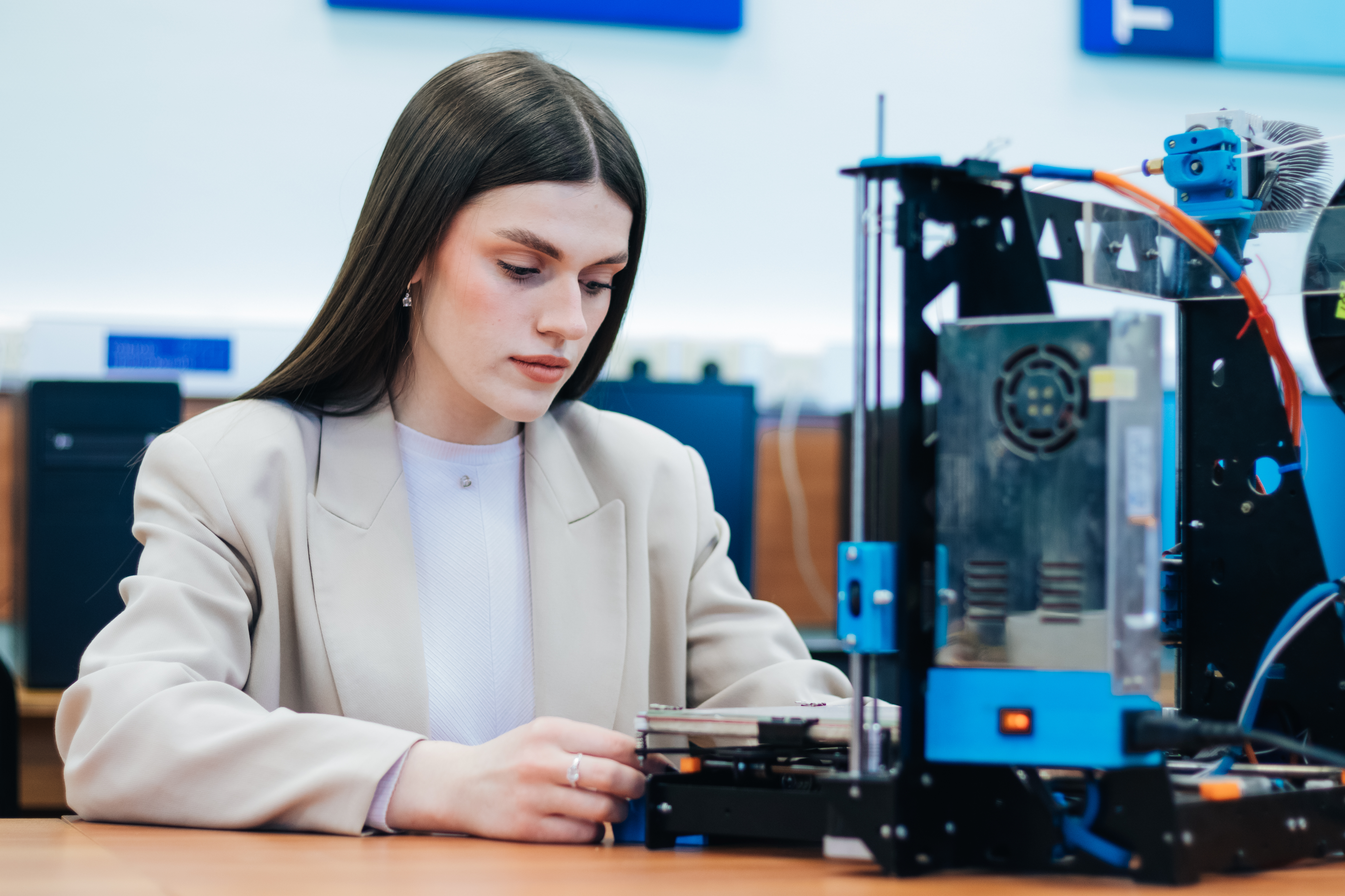 ������� ������������������� �������������� � �������� ��������� ���������� ����� �������